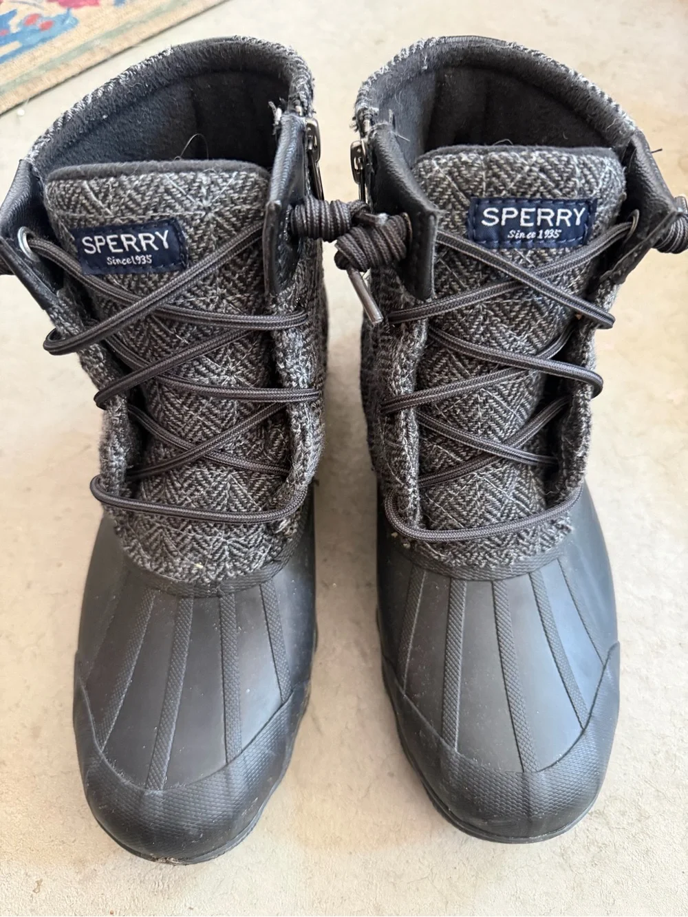 Sperry Womens Gray Hereingbone Textured Waterproof Snow Boots